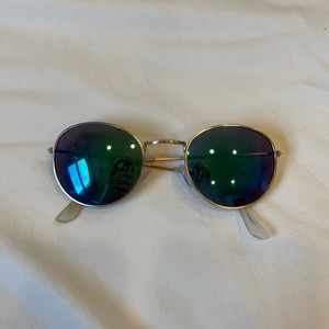 Round Mirrored Sunglasses